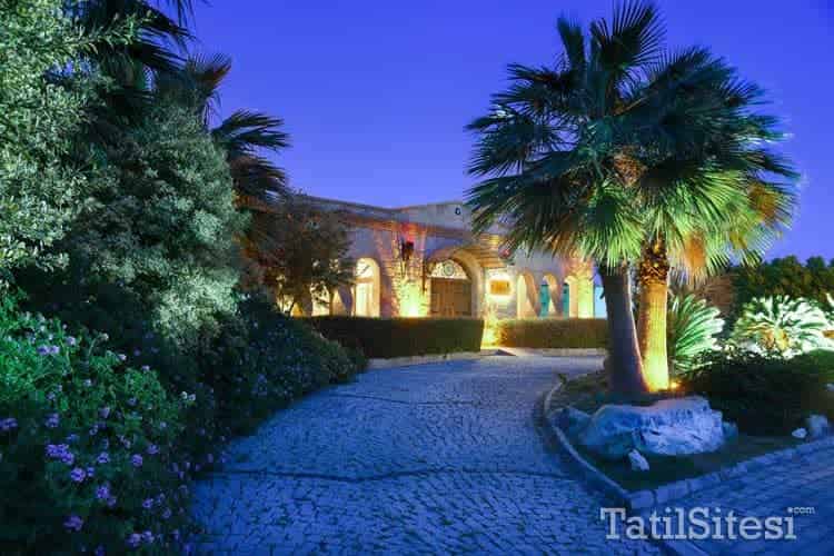 Temenos Luxury Hotel Spa